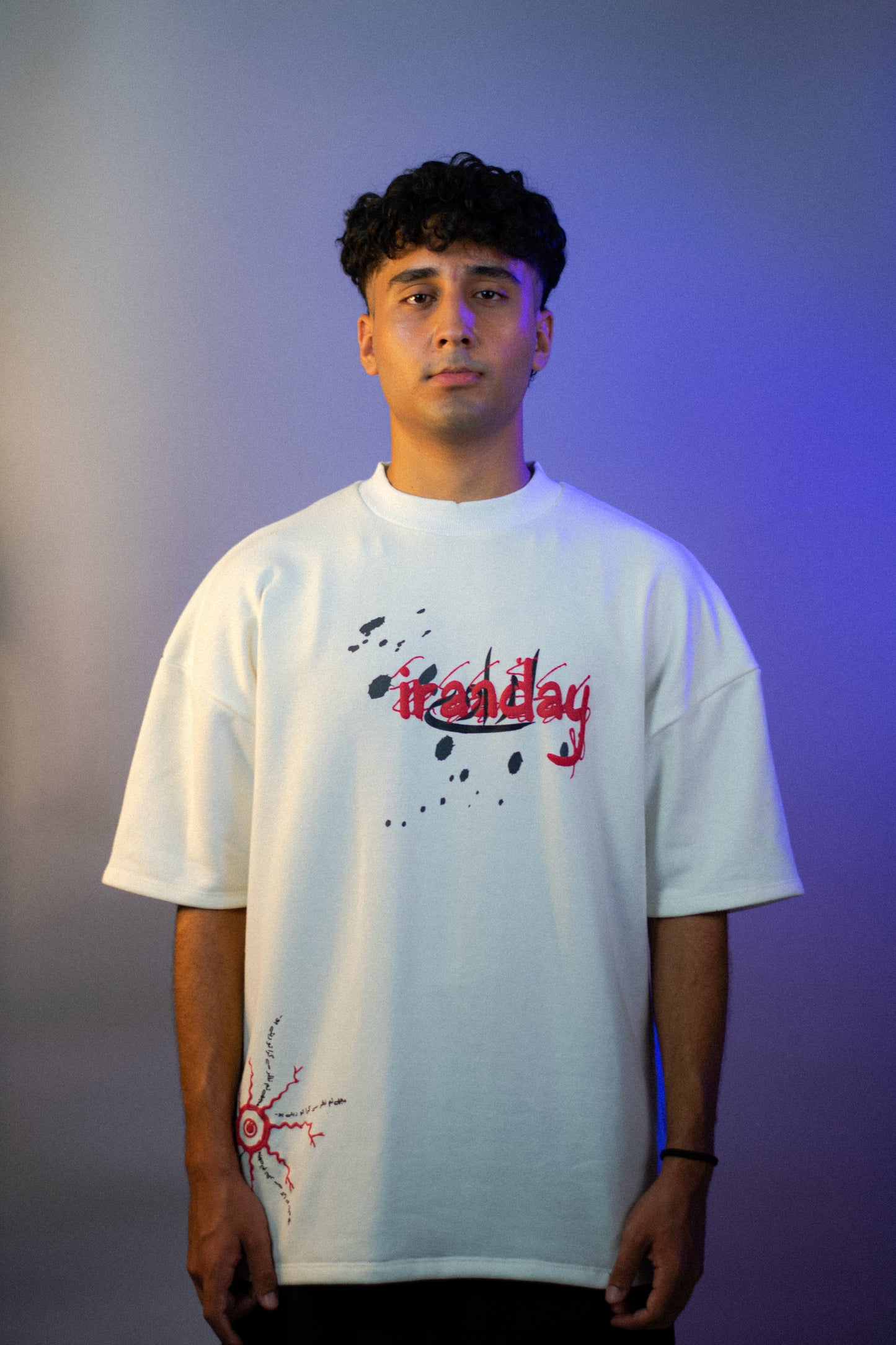 NAZAR - Oversized T-Shirt.
