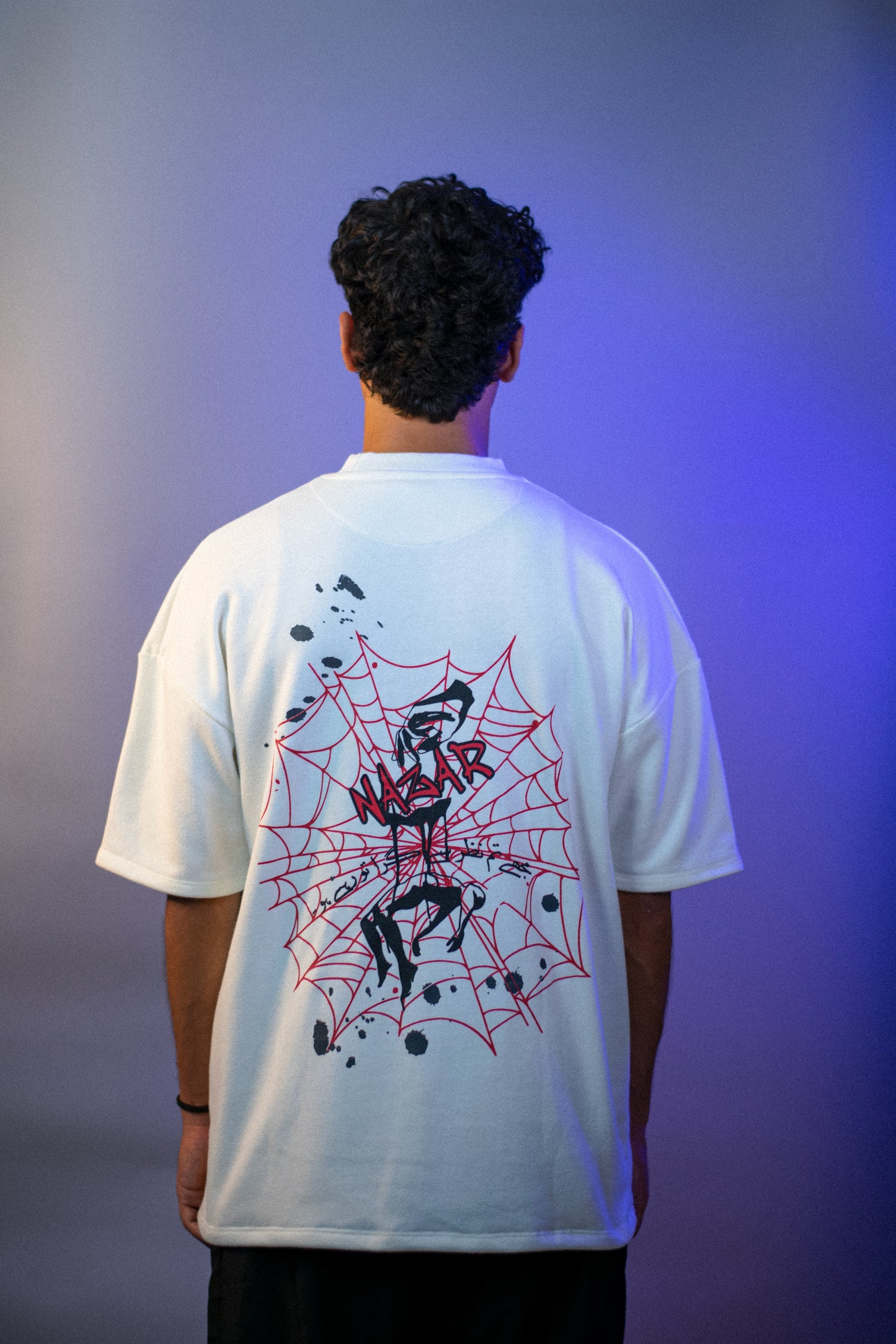NAZAR - Oversized T-Shirt.
