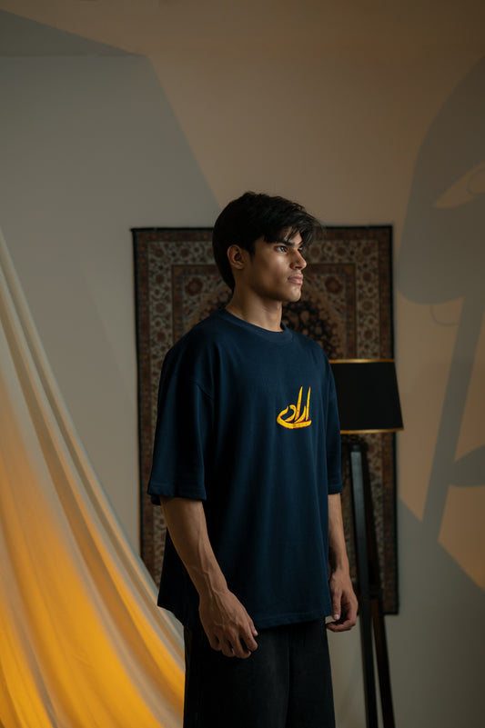 NAVY BLUE ESSENTIAL T-SHIRT