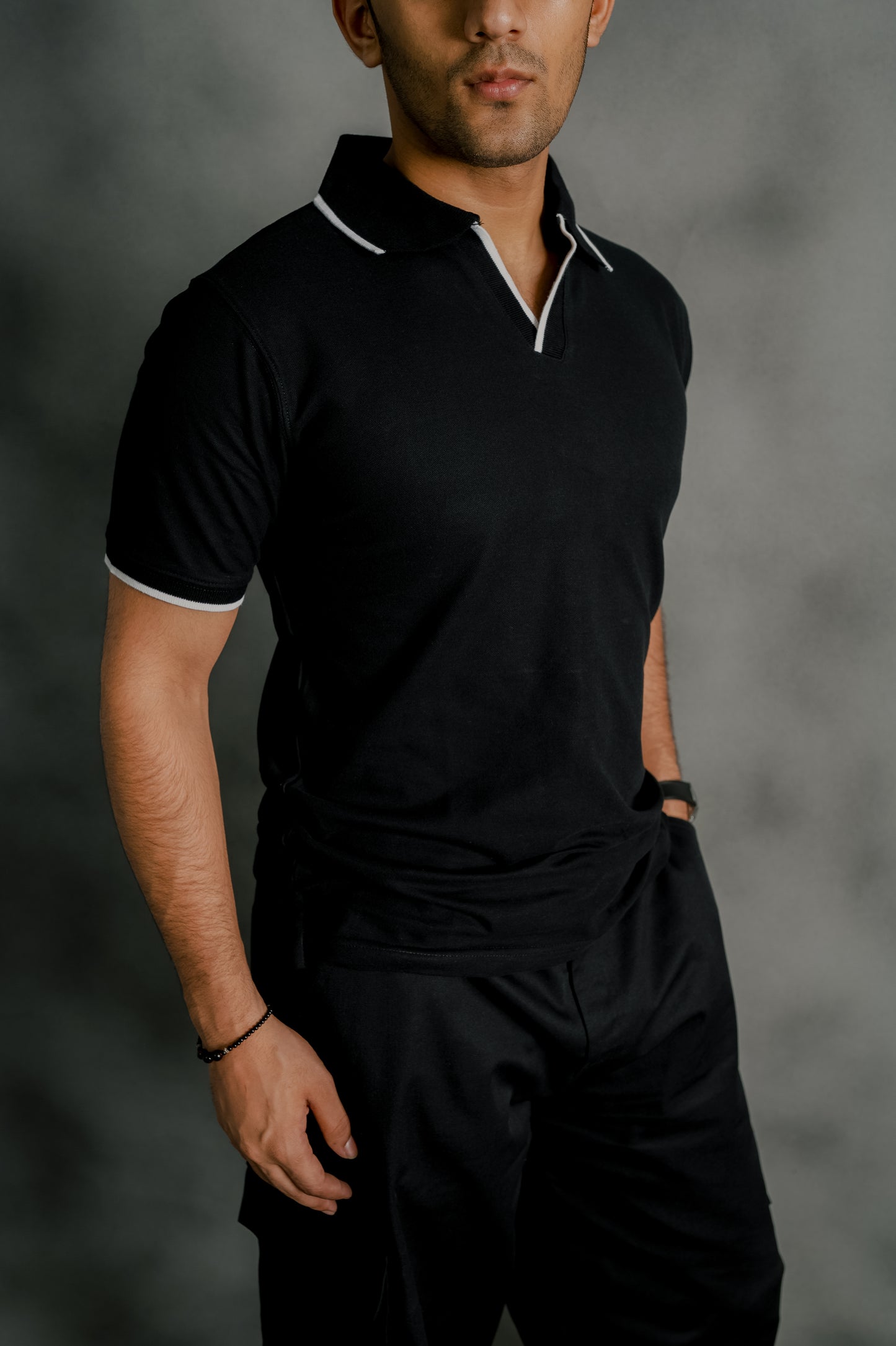 BLACK PIQUE POLO