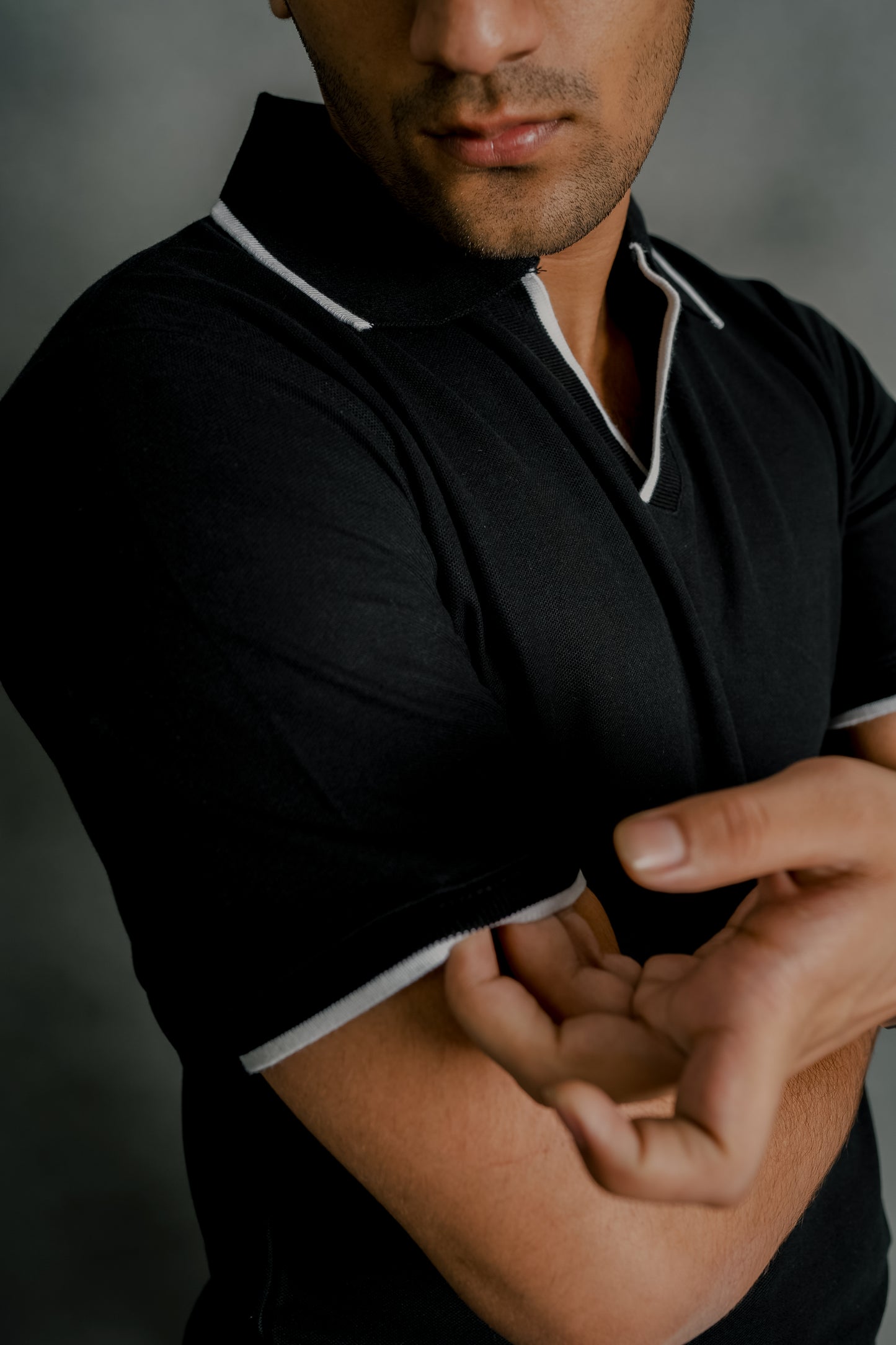 BLACK PIQUE POLO